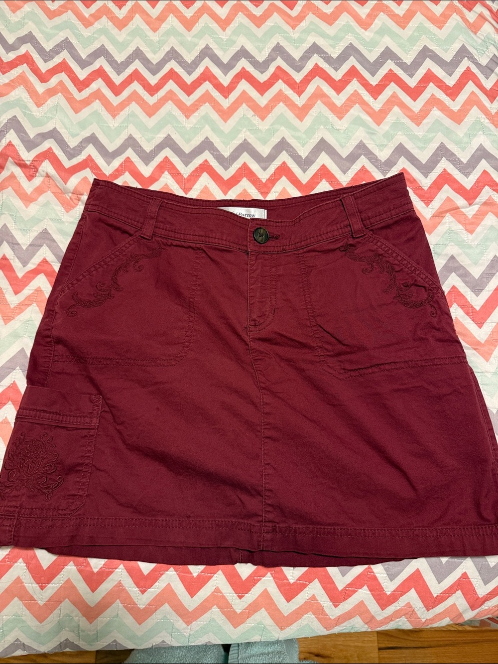 Vintage skirt with tonal embroidery detail
